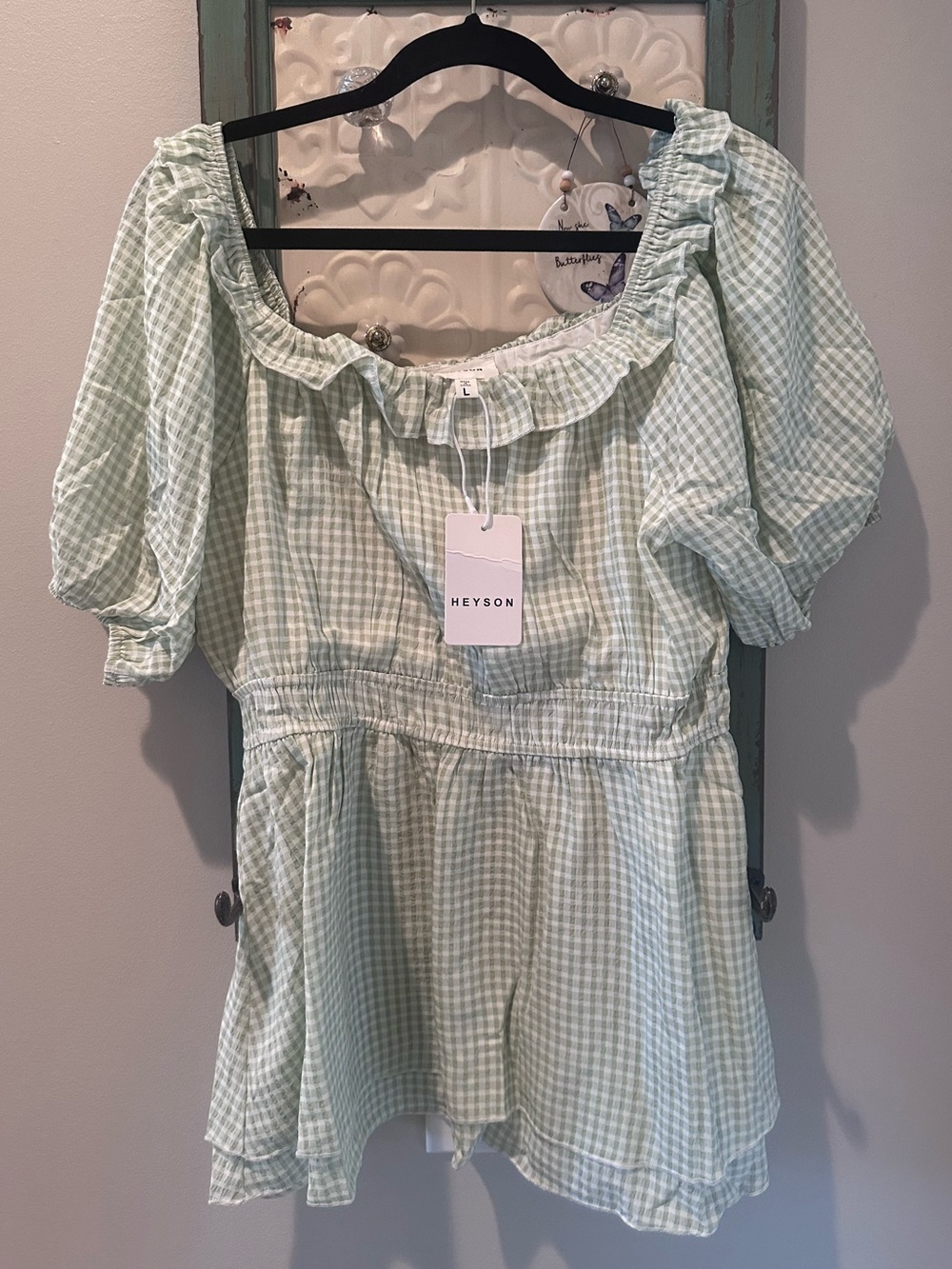 NWT Heyson Light Green Gingham Ruffle Neck Blouse - Picture 2 of 6